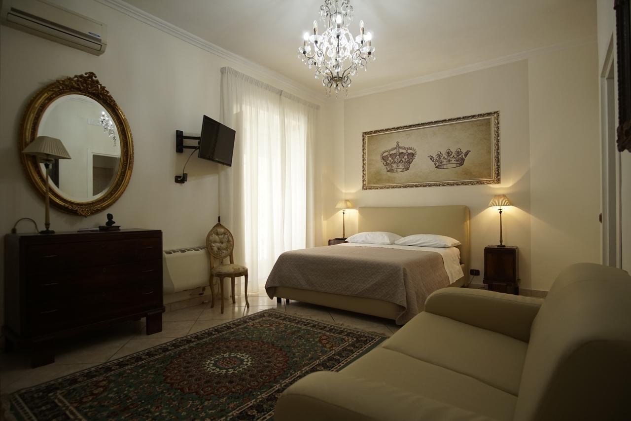 La Piccola Reggia Bed and Breakfast Caserta Esterno foto