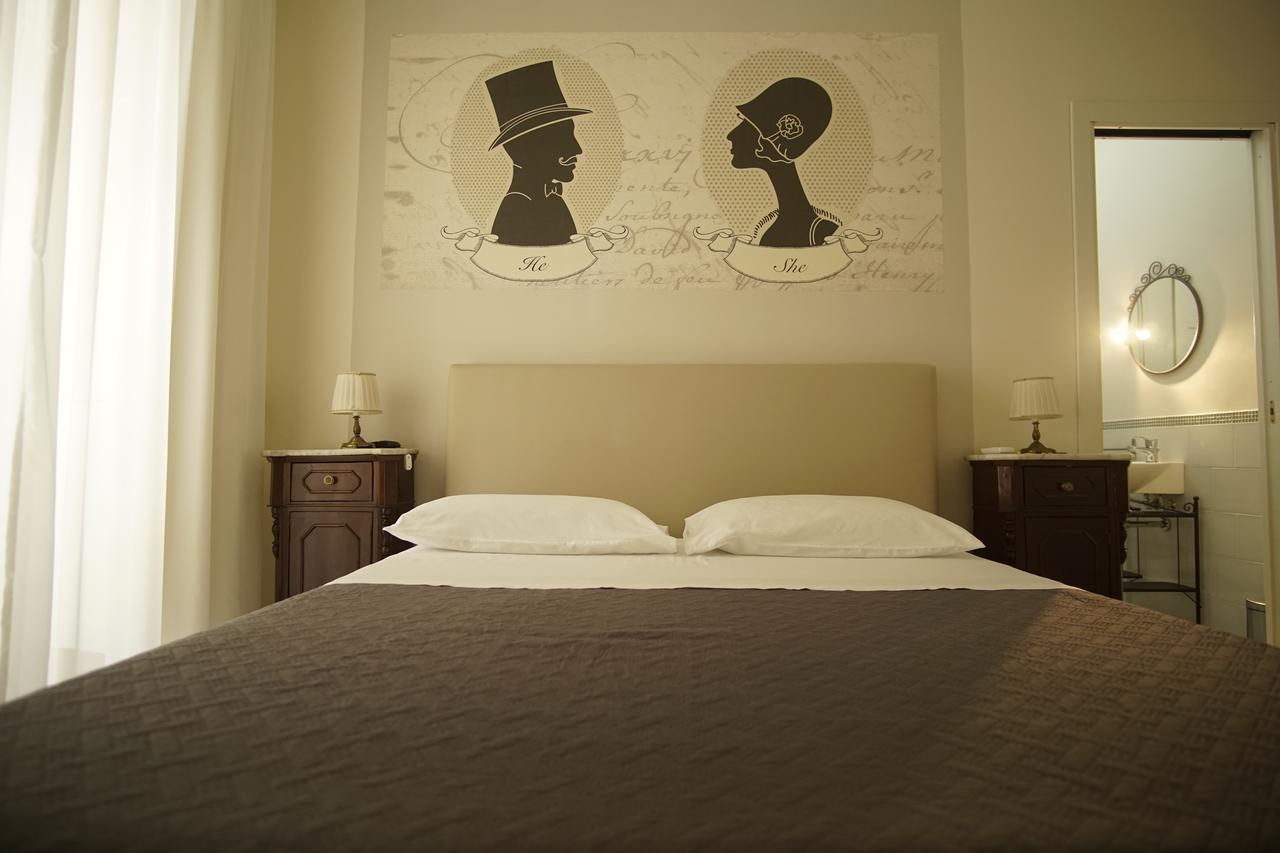 La Piccola Reggia Bed and Breakfast Caserta Esterno foto
